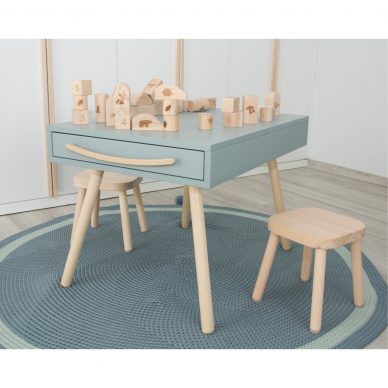 Transformuojamas baldas 2in1: vaikiškas staliukas + komodėlė 4